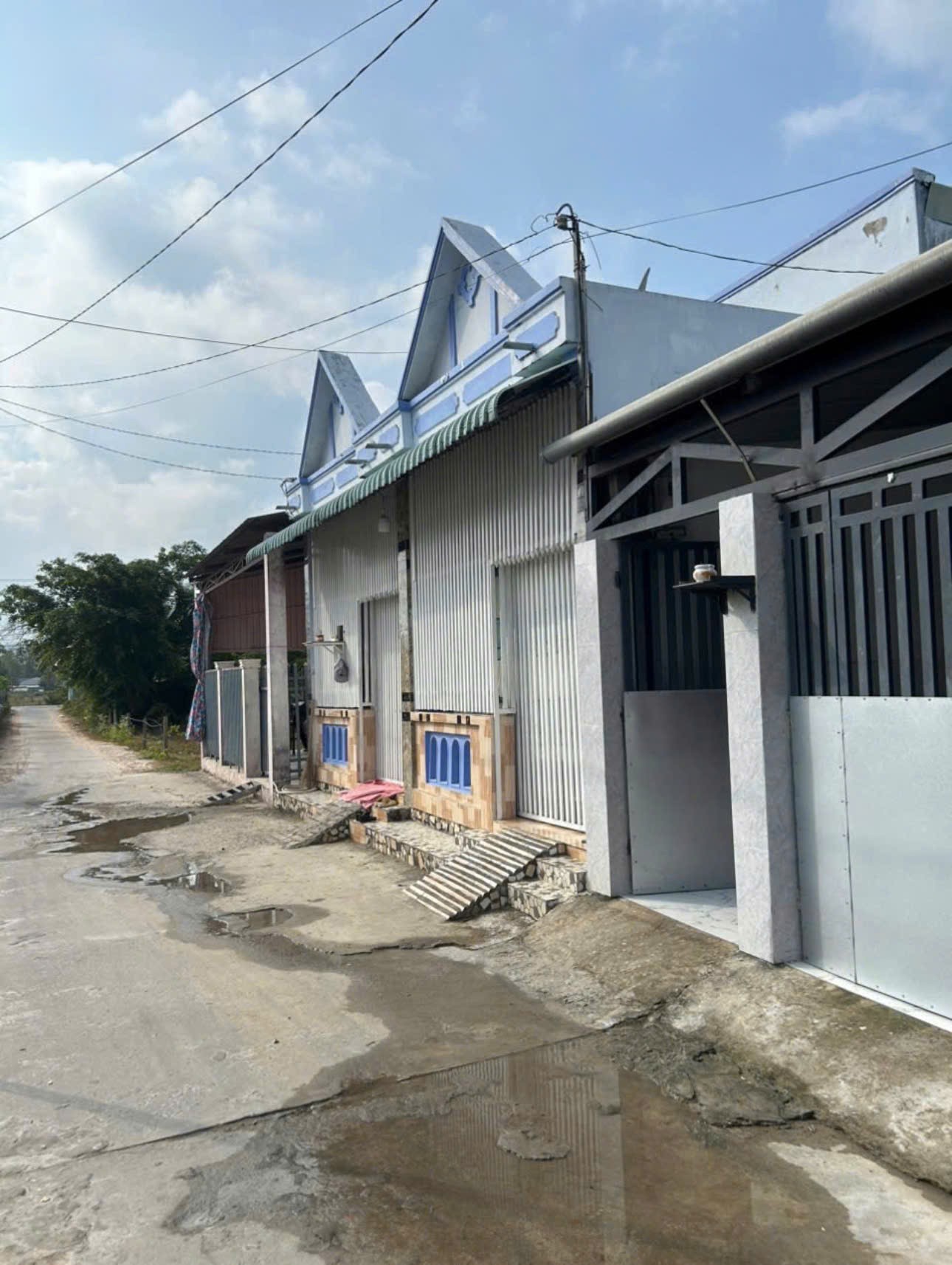 HOT HOT - CHÍNH CHỦ  Bán Nhà Đặc Khu Phú Quốc 112m² – 2PN – SÂN ĐẬU Ô TÔ – FULL NỘI THẤT – 1,45 TỶ 16009973