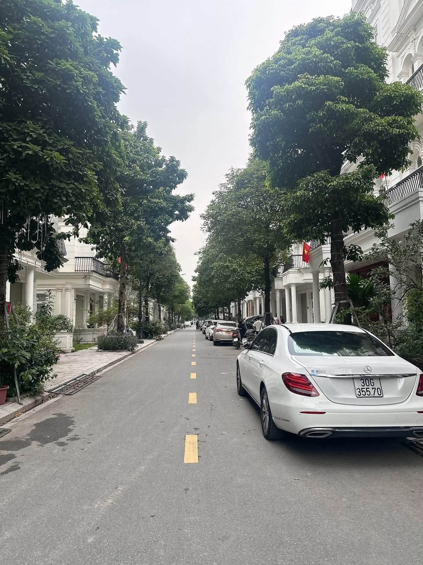 🔥 LIỀN KỀ LOUIS CITY ĐẠI MỖ – 105M² – MT 5M – 5 TẦNG – 2 THOÁNG TRƯỚC SAU – VIEW CÔNG VIÊN – KINH 16009984