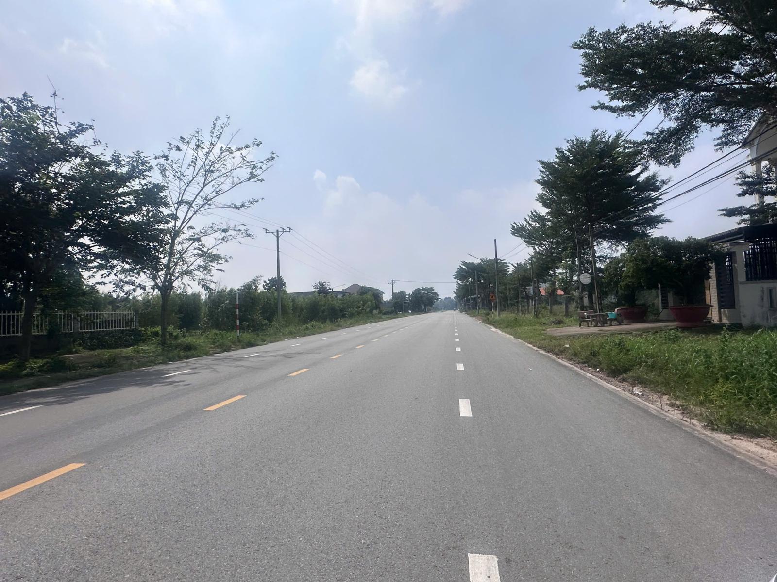 Bán gấp 6m đất mặt tiền Nguyễn Tri Phương, Lagi giá ngộp 2.2 tỷ gần biển 16009992