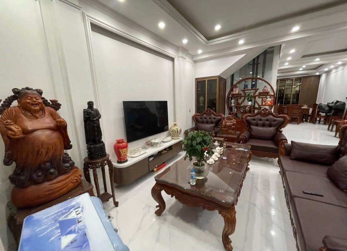 Hiếm đẹp! Bán nhà mặt phố Đồng Cổ, 70m2, 7 tầng thang máy, mặt tiền 4.2m, giá 37.8 tỷ, vỉa hè, KD 16010001