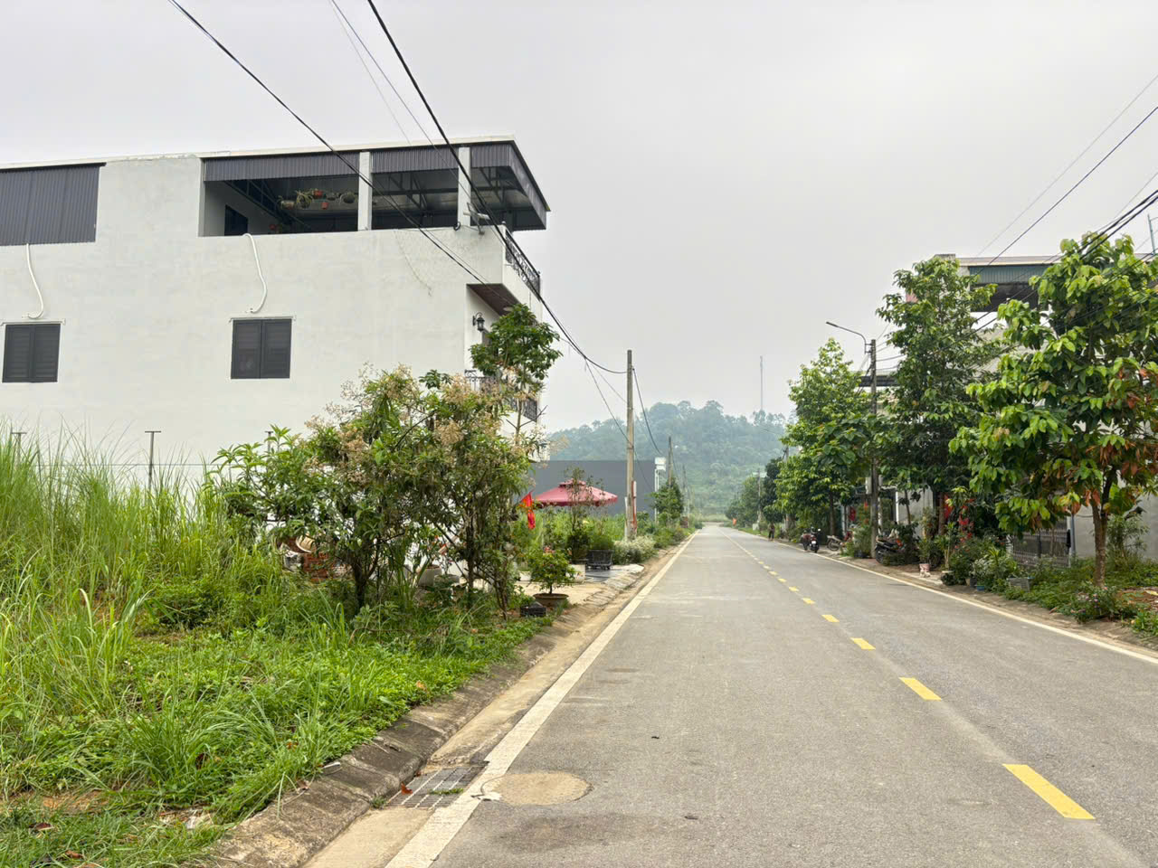 BÁN 2 LÔ ĐẤT LIỀN NHAU – TRỤC XT28 NGUYỄN TRÃI, XUÂN TĂNG, LÀO CAI 16010058