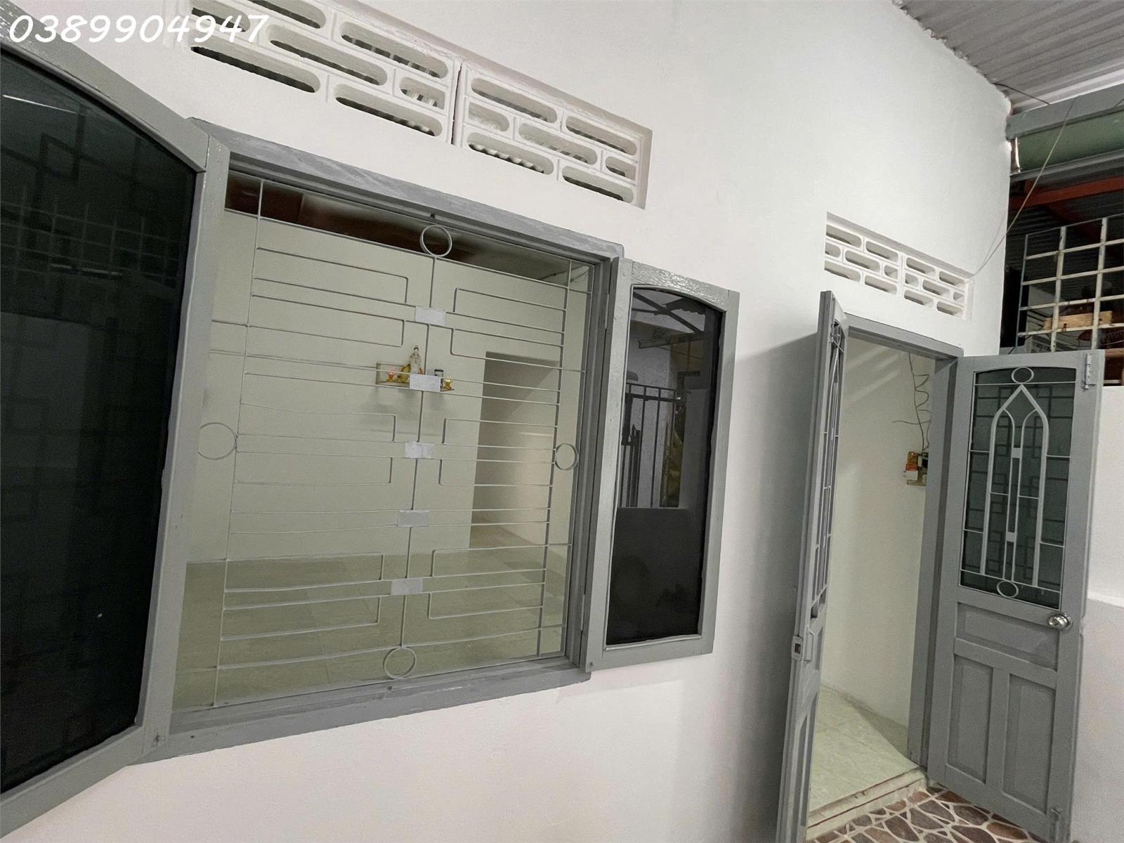 BÁN GẤP LÔ ĐẤT TẶNG NHÀ CẤP 4 TẠI KĐT TÁI ĐỊNH CƯ ĐẤT LÀNH VĨNH THÁI NHA TRANG – DIỆN TÍCH 64M² 16010062