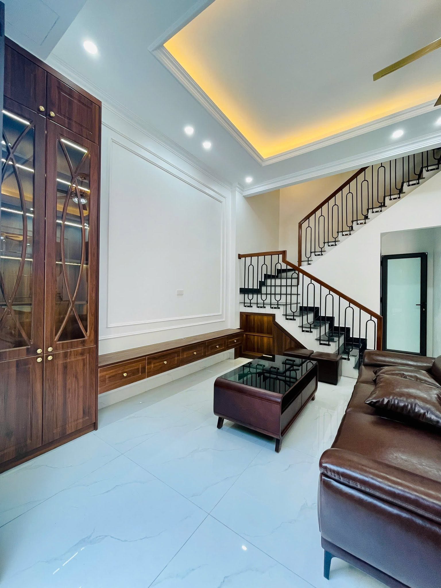 Bán nhà 4 tầng lô góc đẹp ngõ đường Ngô Quyền, ph Thanh Bình, TP HD, 40m2, mt 6.26m, 3 ngủ 16010107