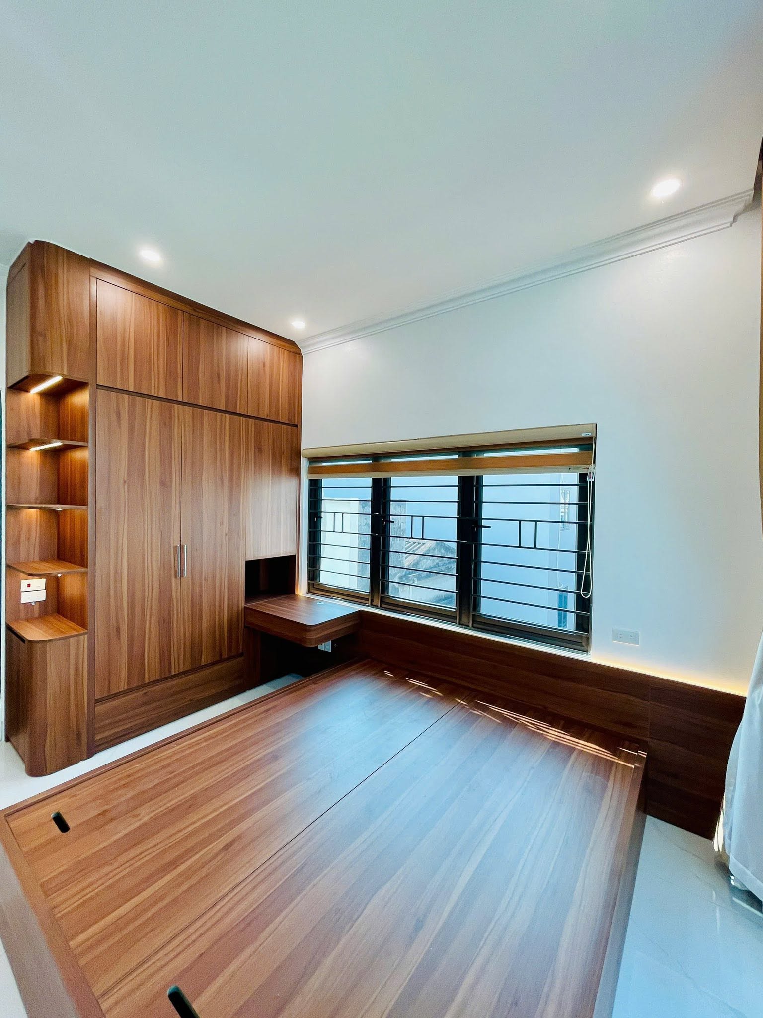 Bán nhà 4 tầng lô góc đẹp ngõ đường Ngô Quyền, ph Thanh Bình, TP HD, 40m2, mt 6.26m, 3 ngủ 16010107