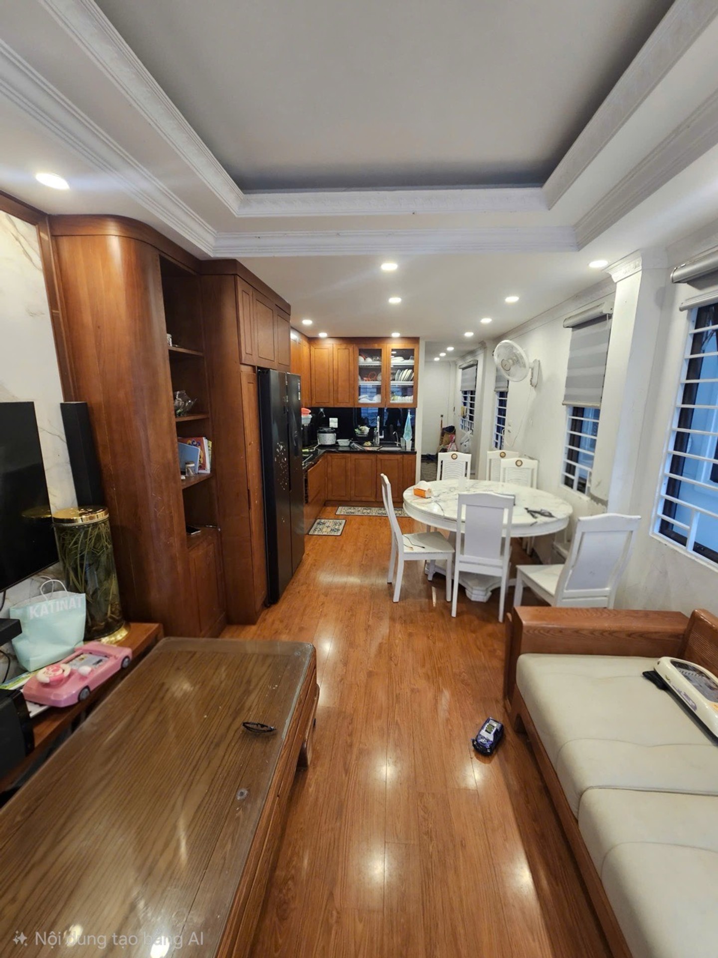 Thạch Bàn Long Biên 13 tỷ 7 tầng thang máy - ô tô đỗ ngày đêm 16010111