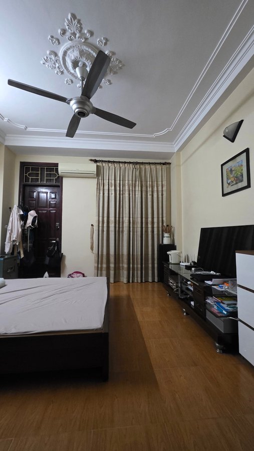 Bán Nhà Quan Hoa. Cầu Giấy. Ô Tô. DT 39m2. MT 4m. 5 Tầng. Giá 9.5 Tỷ. 16010138