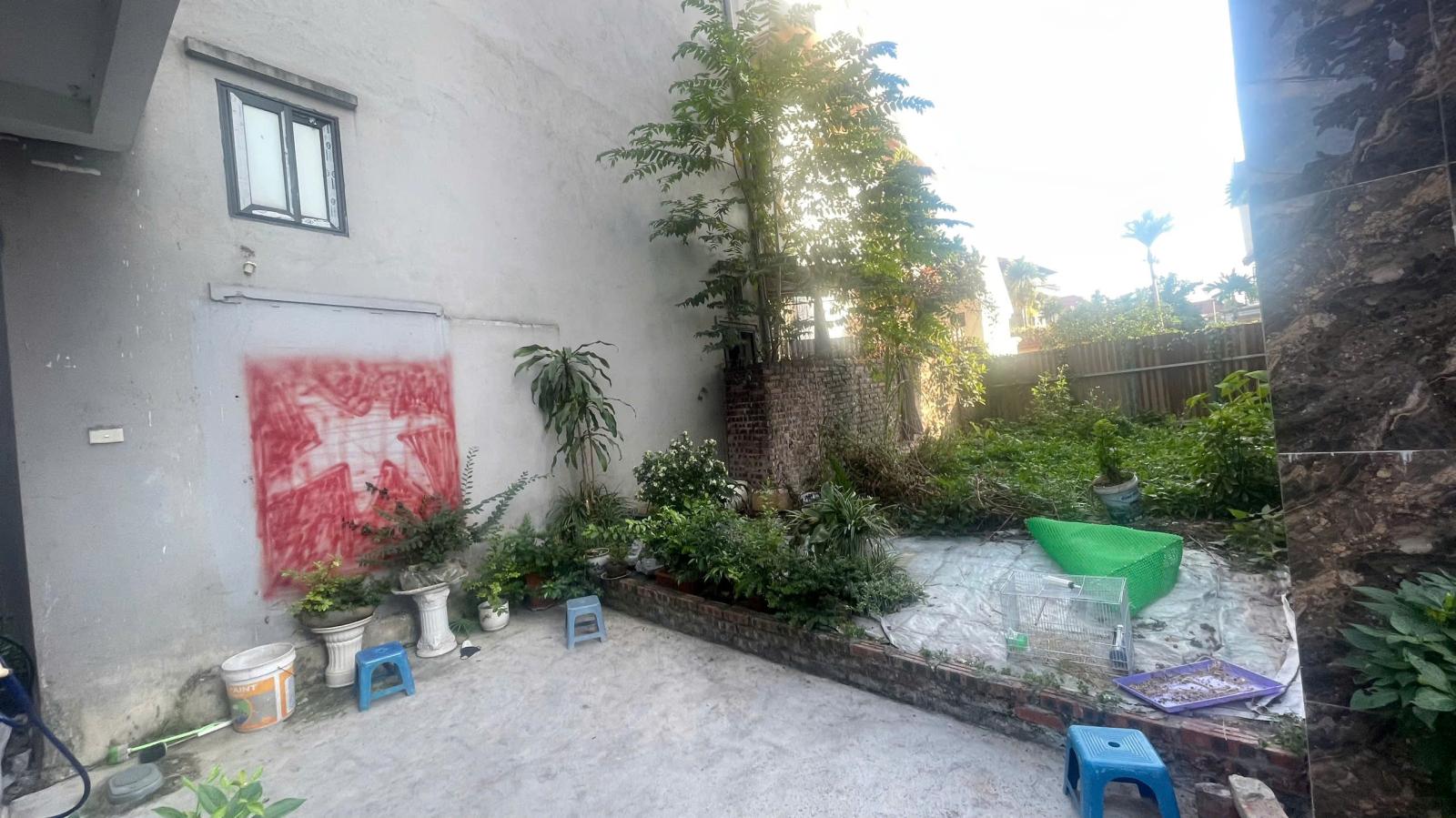 CẦN BÁN 39 M2 ĐẤT ĐÔNG DƯ - BÁT TRÀNG, GIÁ NHỈNH 4 TỶ, LH 0985865658 16010149