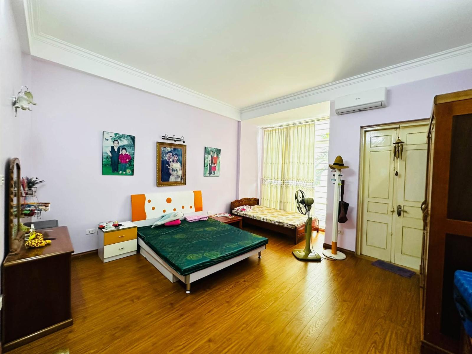NHÀ ĐẸP, NGÕ 38 XUÂN LA, TÂY HỒ-PHÂN LÔ-Ô TÔ:82M X5T, MT 5M. GIÁ 24,9 TỶ. 16010194