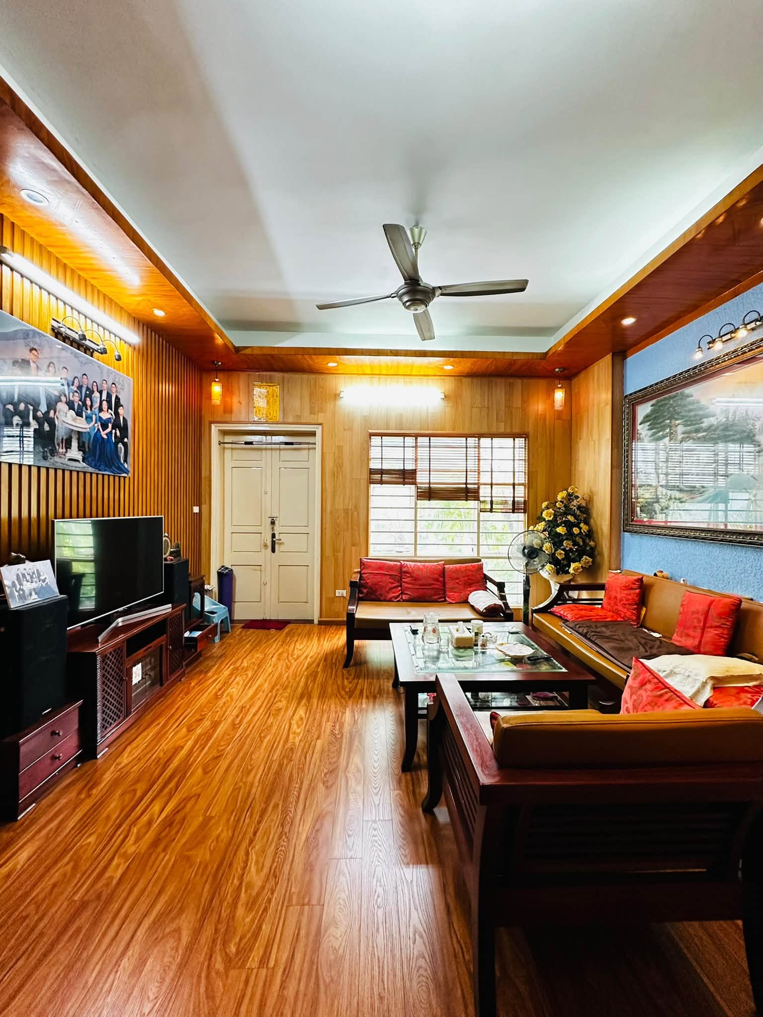 NHÀ ĐẸP, NGÕ 38 XUÂN LA, TÂY HỒ-PHÂN LÔ-Ô TÔ:82M X5T, MT 5M. GIÁ 24,9 TỶ. 16010194