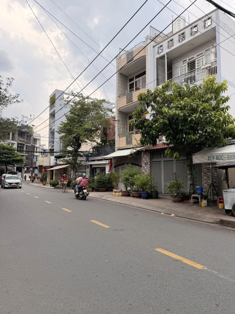 Bán nhà 1 đời chủ -  Mặt tiền Nguyễn Văn Săng - Tân Sơn Nhì, 4x12m, 4 T - 4PN, chỉ 9 tỷ. 16010264