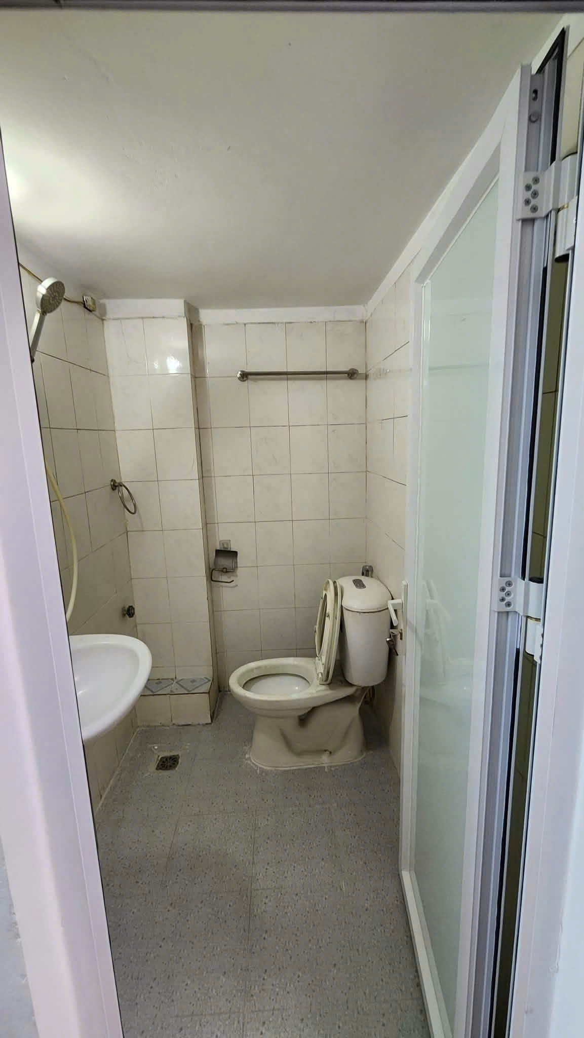 CHO THUÊ NHÀ NGUYÊN CĂN – 3 TẦNG và 1 TUM  TẠI BỒ ĐỀ, LONG BIÊN, HÀ NỘI - GIÁ 11TR/THÁNG 16010286