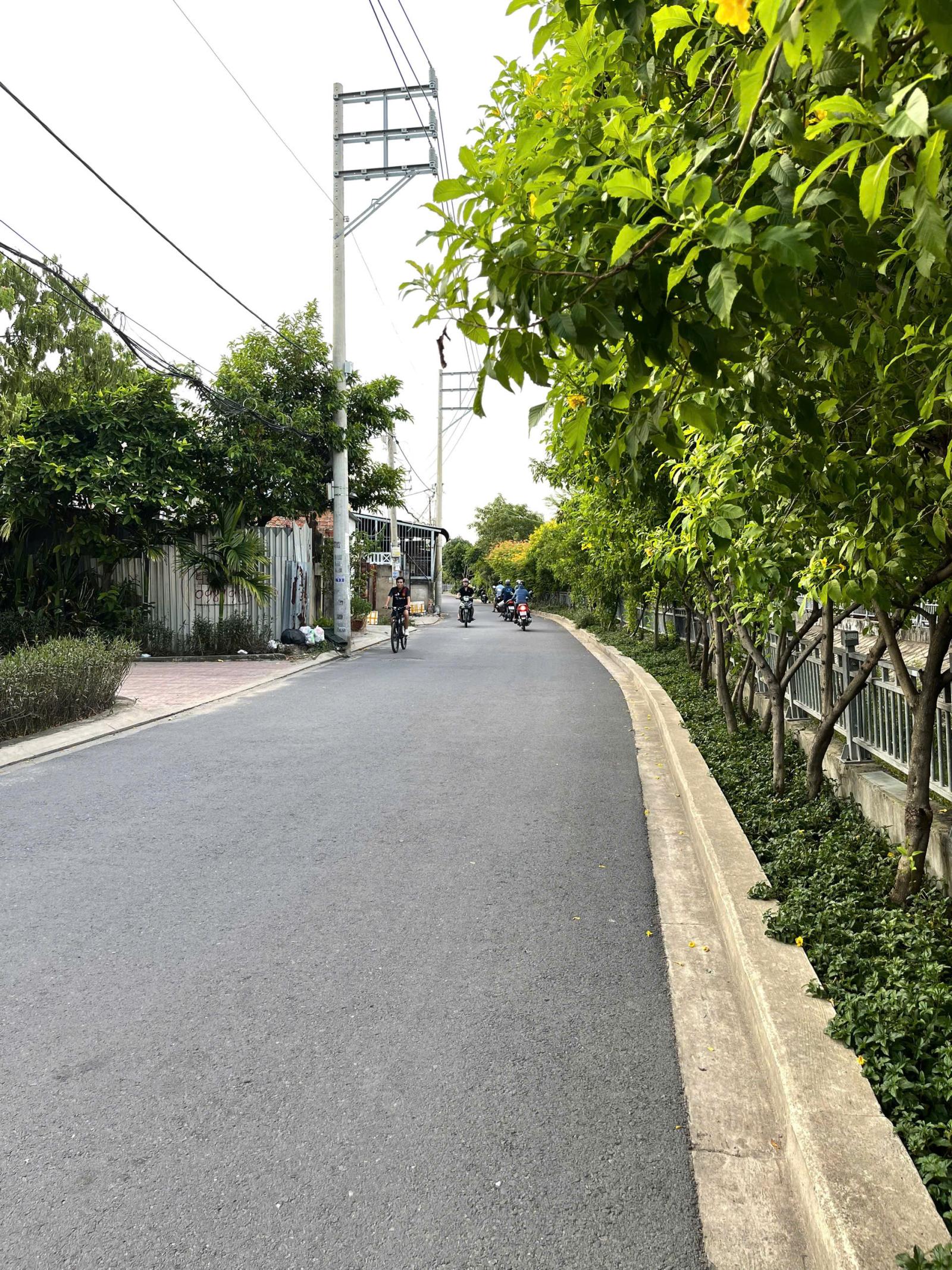 BÁN NHÀ GẦN TRƯỜNG NGUYỄN VĂN THỆ – 3 TẦNG – HƠN 116M² SÀN – 5 TỶ NHỈNH - HXH 6M - Q12 16010378