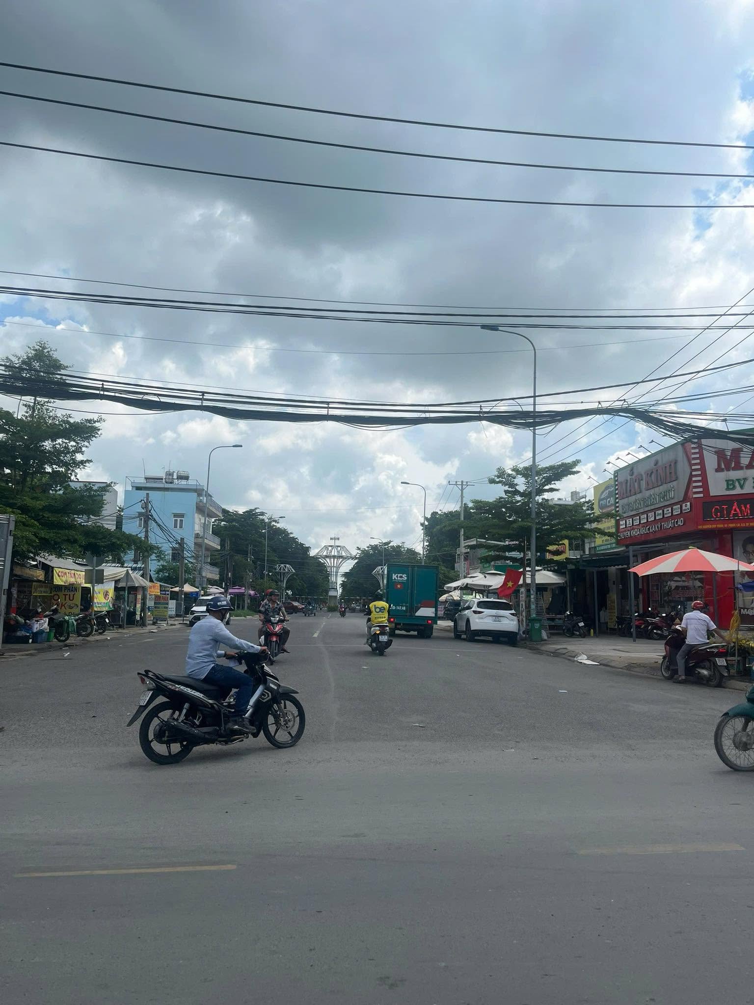 BÁN LÔ ĐẤT TRƯỜNG LƯU – LONG TRƯỜNG, Q9 16010389