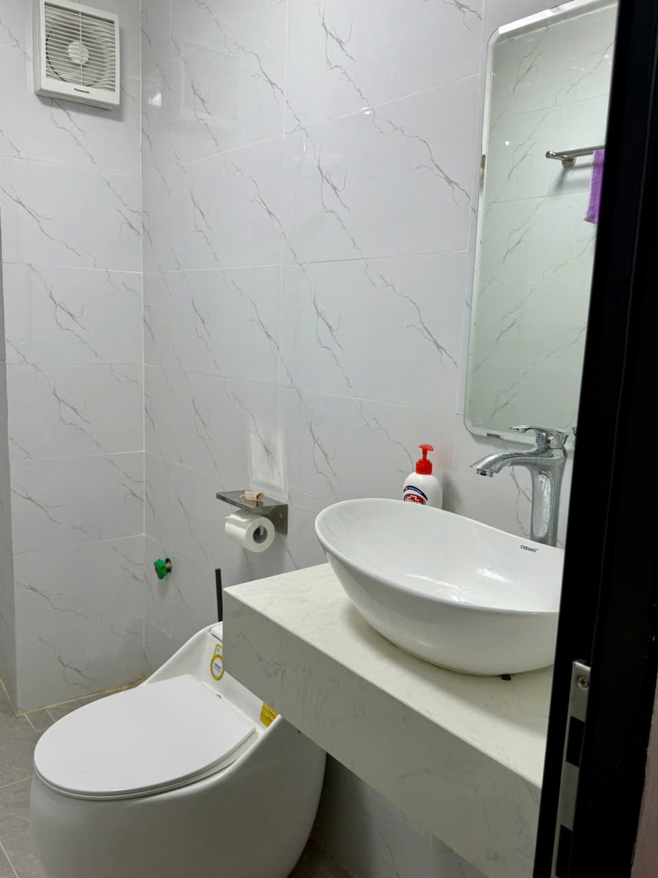 cho thuê nhà Nguyên Căn Hồng Tiến 4 tầng 4 gủ full NT 15tr/tháng 16010396