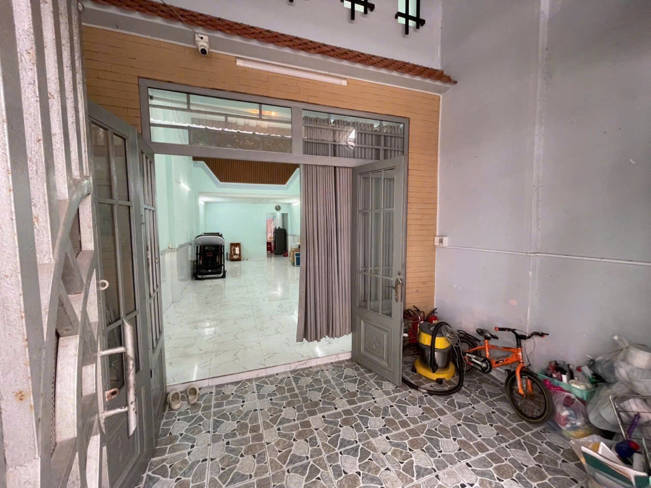 Hẻm 4m xe hơi tới cửa  Đ Số 3 BHH  gần Aeon Tân Phú gần CC Gia Phú-2 Tầng 84m2-5tỷ6 16010405