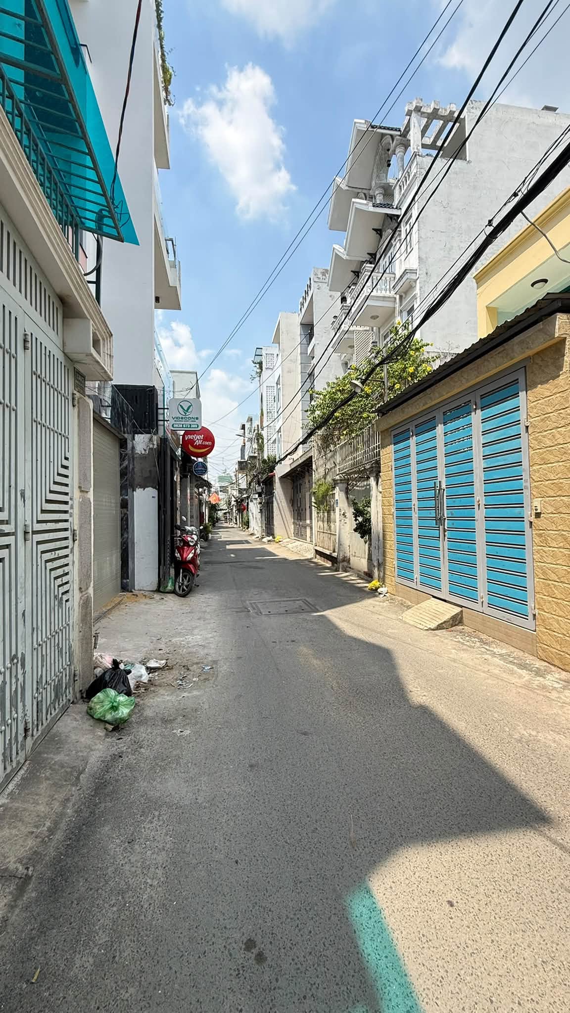 NHÀ MỚI ĐẸP FULL NỘI THẤT CAO CẤP - NGAY CÔNG VIÊN LÀNG HOA GÒ VẤP - 4MX9M - 2 TẦNG - GIÁ 3,4 TỶ 16010435