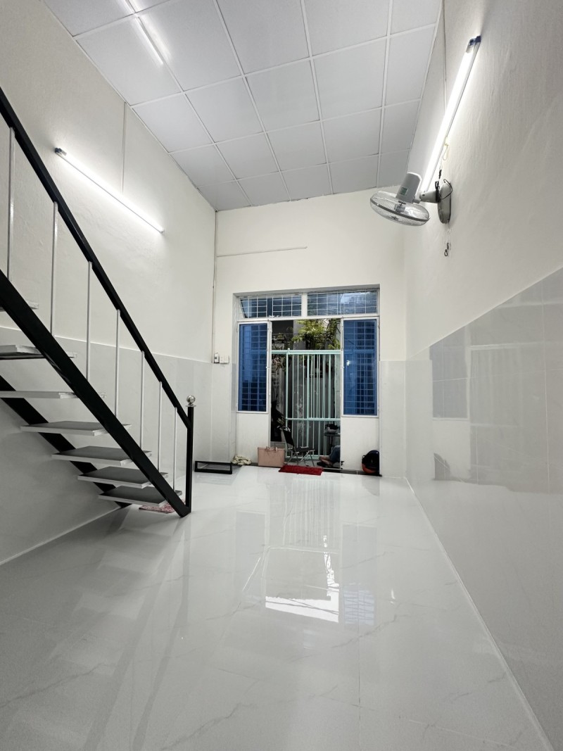 ♪ Nhà gần MT Phan Thanh 32m2, gác lửng, 2Pn, 2.x tỷ 16010452