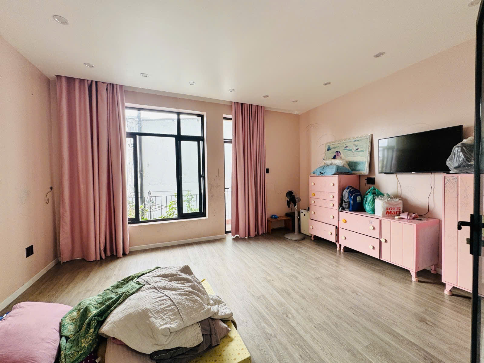 Giáp Phú Nhuận - Nguyễn Kiệm– Ngnag hiếm 5.3m – 100M² – 3 Tầng/4PN – 8.xTỶ 16010492