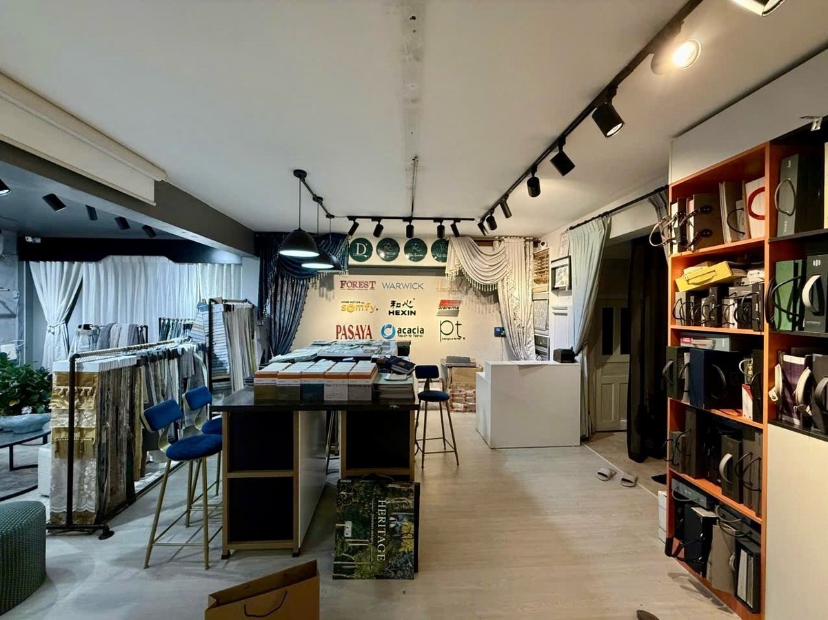 Bán Nhà Mặt Phố Nguyễn Lân. Thanh Xuân. Lô Góc. Ô Tô. Vỉa Hè. DT 100m2. MT 5m. Giá 32.5 Tỷ. 16010497