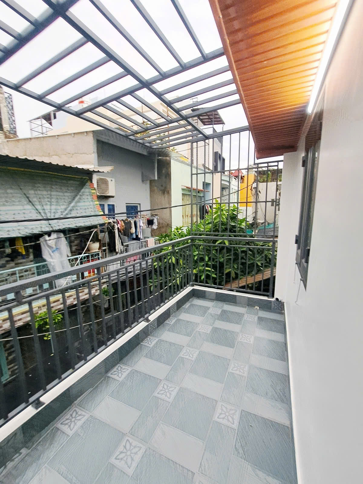 Bán gấp nhà mới TRƯƠNG PHƯỚC PHAN hẻm xe hơi gần chợ, trường học, tặng nội thất, 3 PN nhỉnh 4 tỷ. 

 16010511