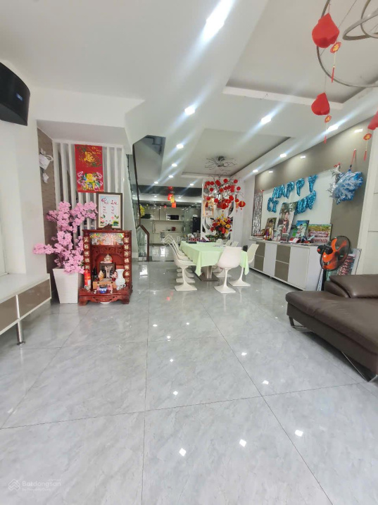 Mặt tiền KDC cao cấp Dương Hồng, đẹp 4 tầng (10*19m) chỉ 23 tỷ. 16010521