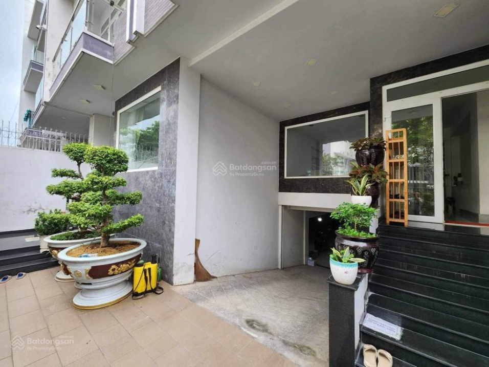 Mặt tiền KDC cao cấp Dương Hồng, đẹp 4 tầng (10*19m) chỉ 23 tỷ. 16010521