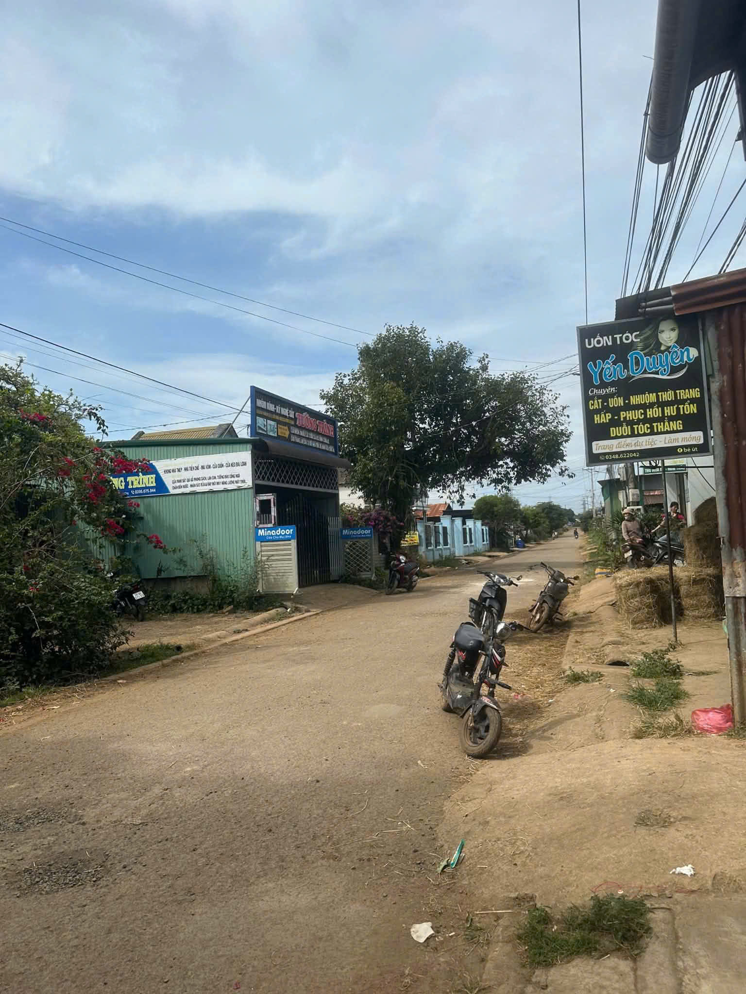 Đất hẻm nhựa phú hội - đức trọng, gần ngay cổng chào thôn chi rông 16010546