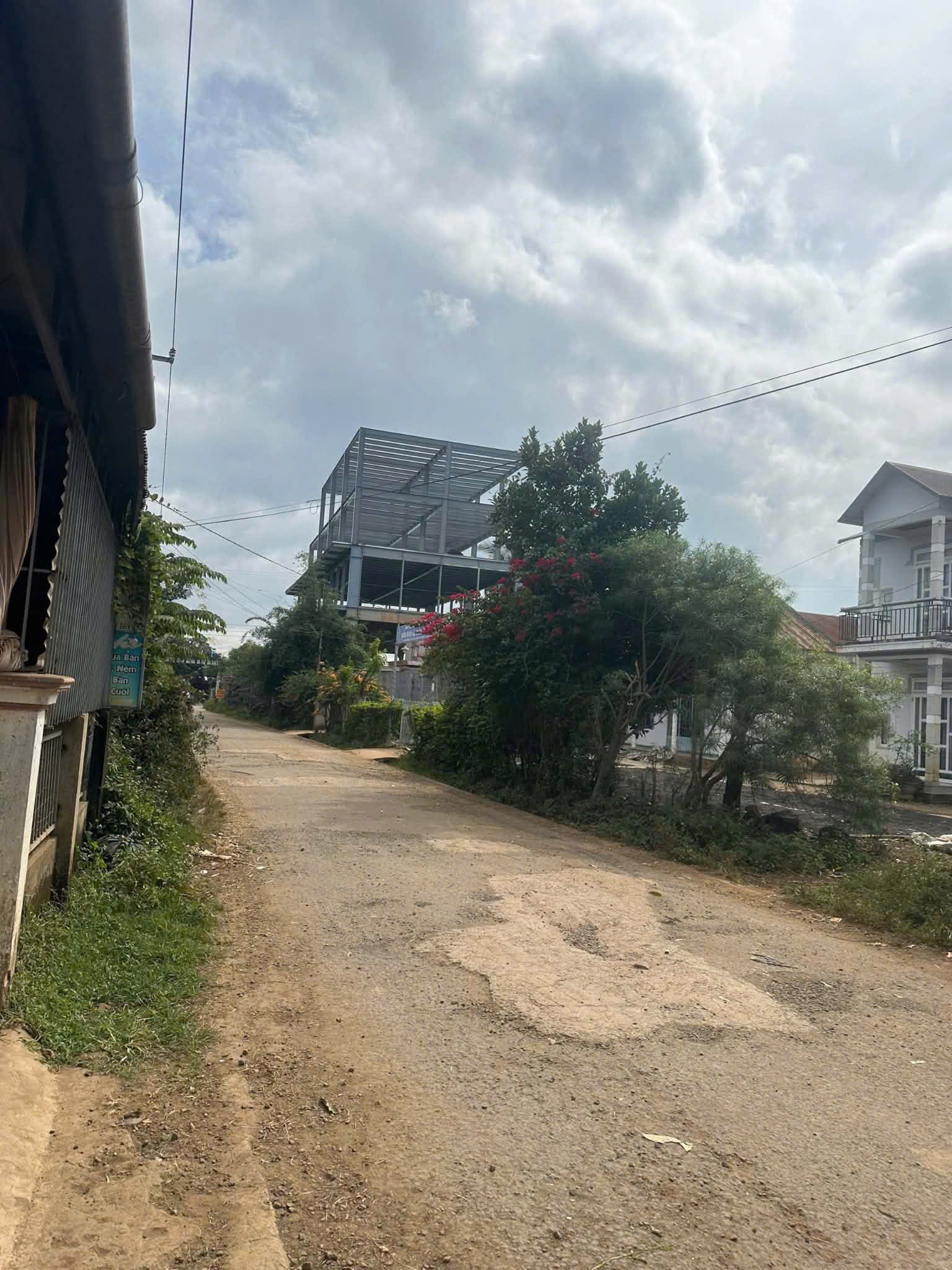 Đất hẻm nhựa phú hội - đức trọng, gần ngay cổng chào thôn chi rông 16010546