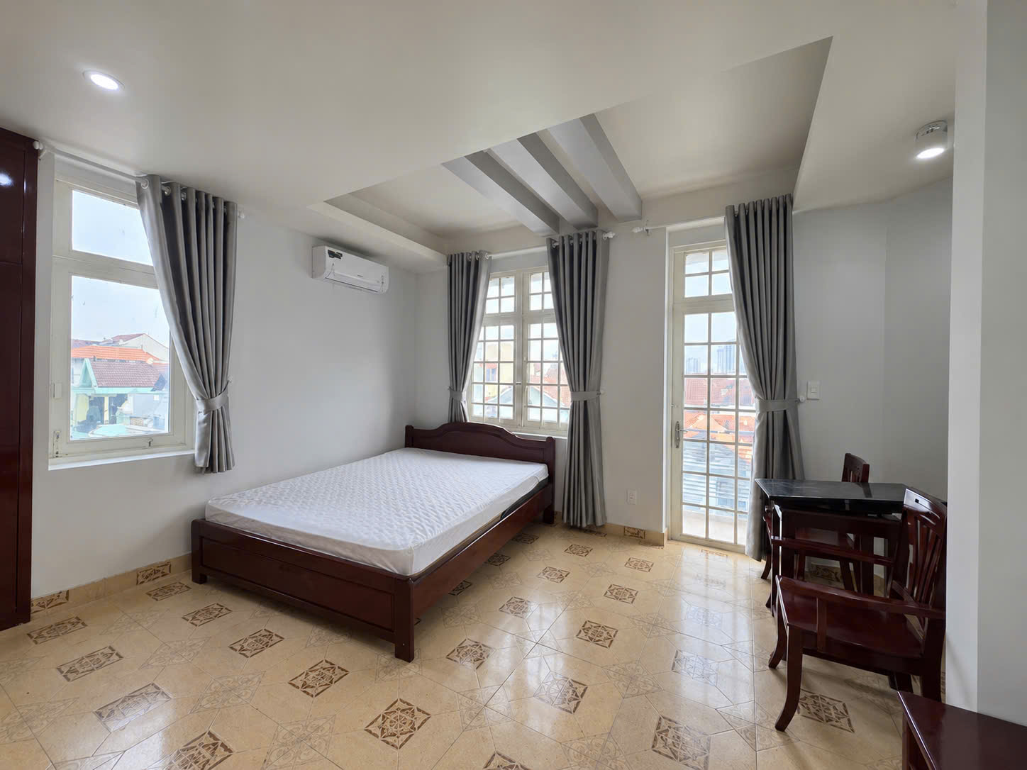 Cho Thuê Studio Ban Công – 709 Huỳnh Tấn Phát, Phú Thuận, Quận 7 16010563