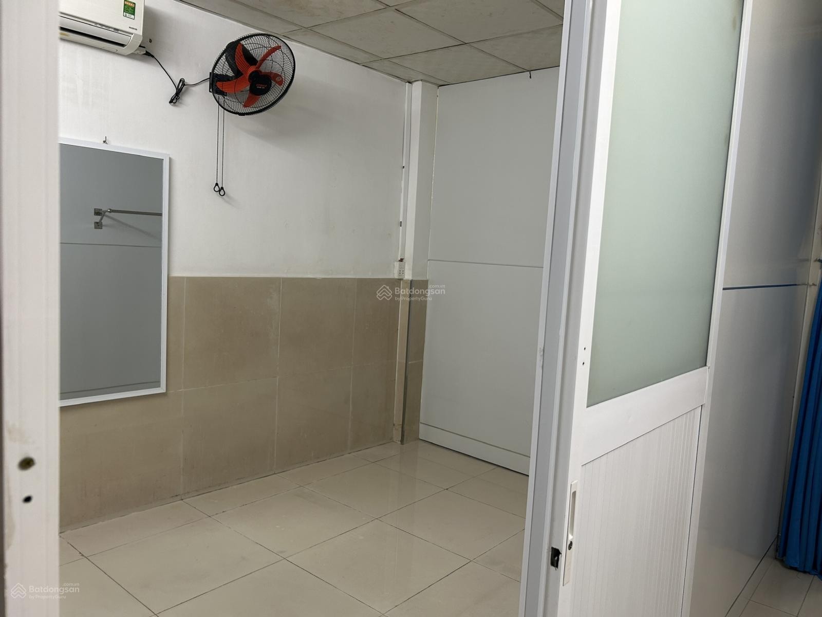 CHO THUÊ NHÀ RIÊNG CHO THUÊ 3 PHÒNG NGỦ – BẾN VÂN ĐỒN, QUẬN 4 , TP HỒ CHÍ MINH 16010571