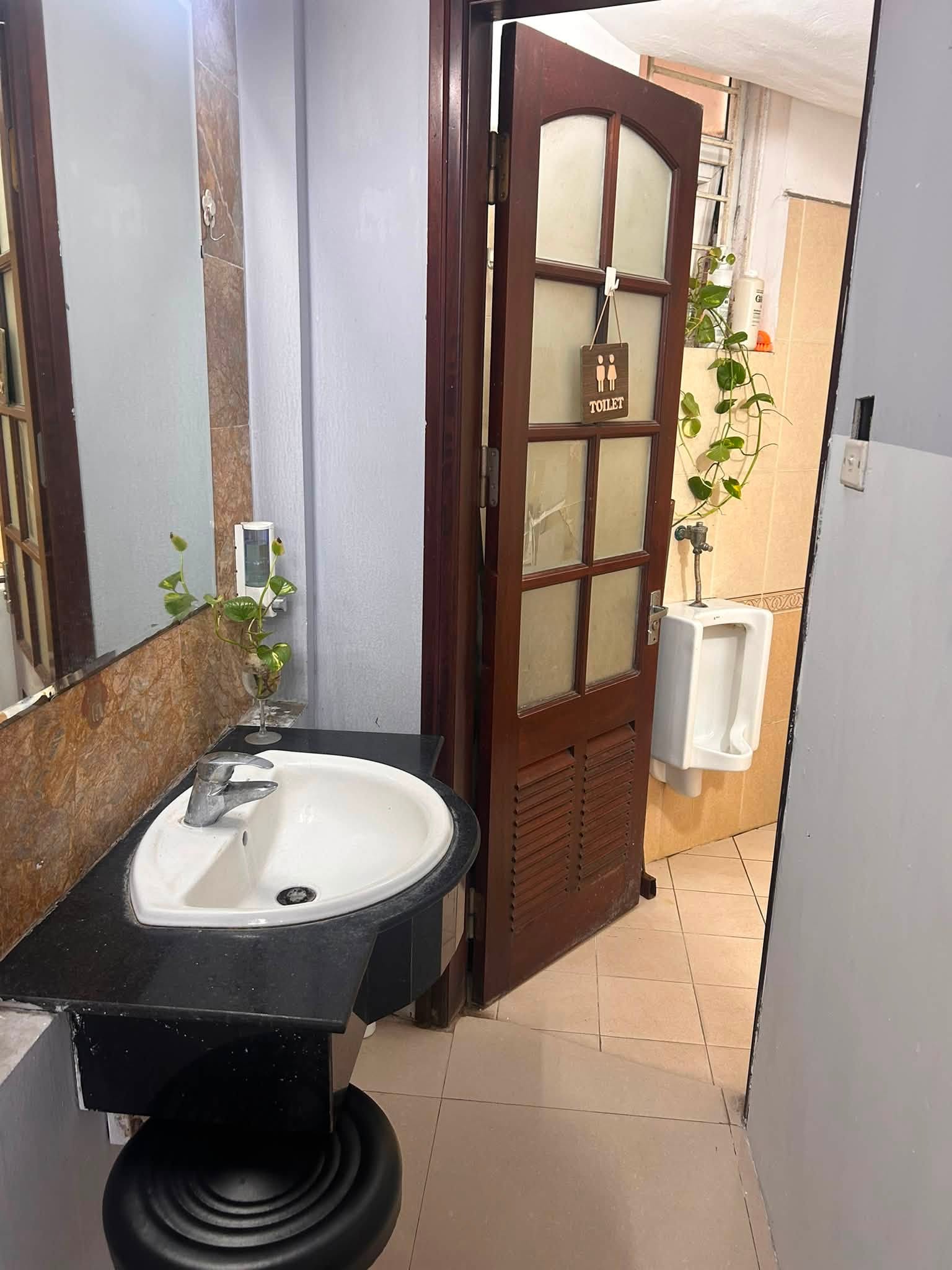 CHO THUÊ MẶT BẰNG KINH DOANH TẠI XÃ ĐÀN, HÀ NỘI 16010576