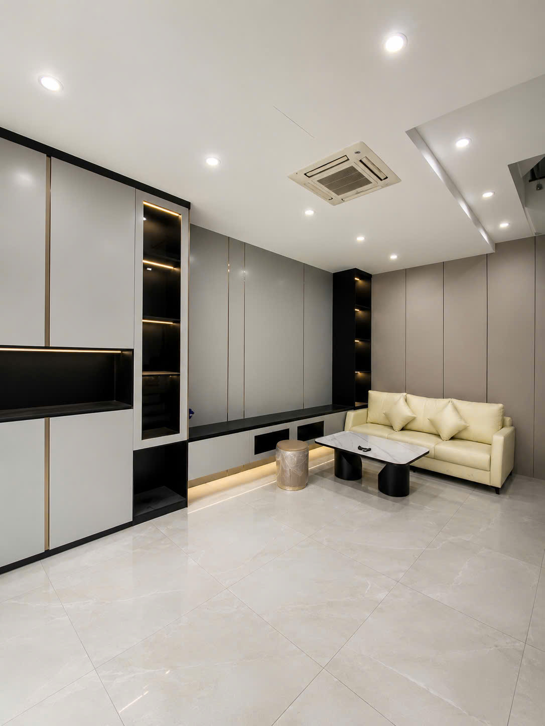 Bán nhà riêng Tựu Liệt, Hoàng Mai dưới 8.7 tỷ. Lô góc, ô tô. Kinh doanh tốt. 42m2 16010589