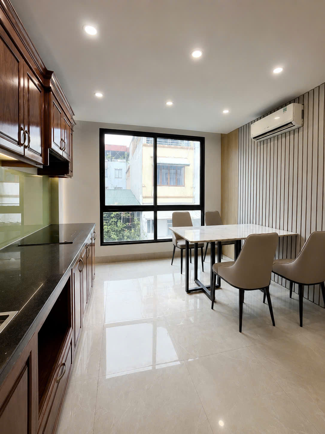 Bán nhà riêng Tựu Liệt, Hoàng Mai dưới 8.7 tỷ. Lô góc, ô tô. Kinh doanh tốt. 42m2 16010589