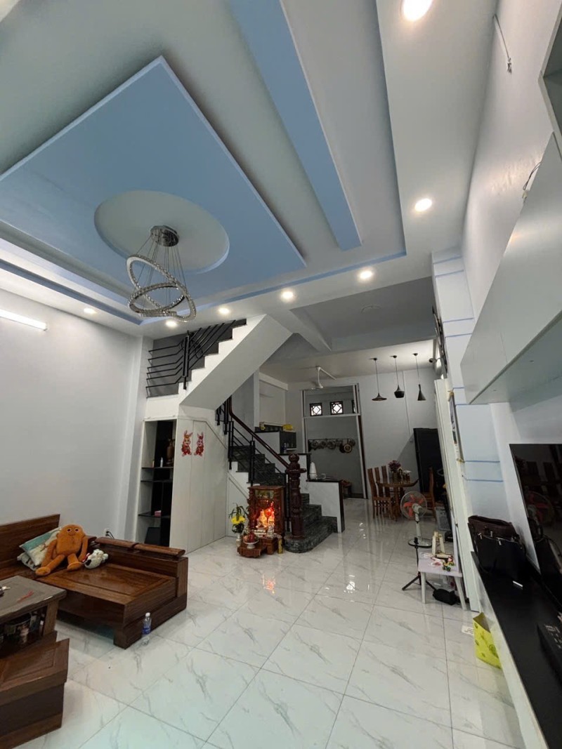 Bán nhà 3 tầng đường 359, Phước Long B, Quận 9, Thủ Đức, TP HCM. DT 78m2. Giá 6.88 tỷ, sổ hồng 16010614