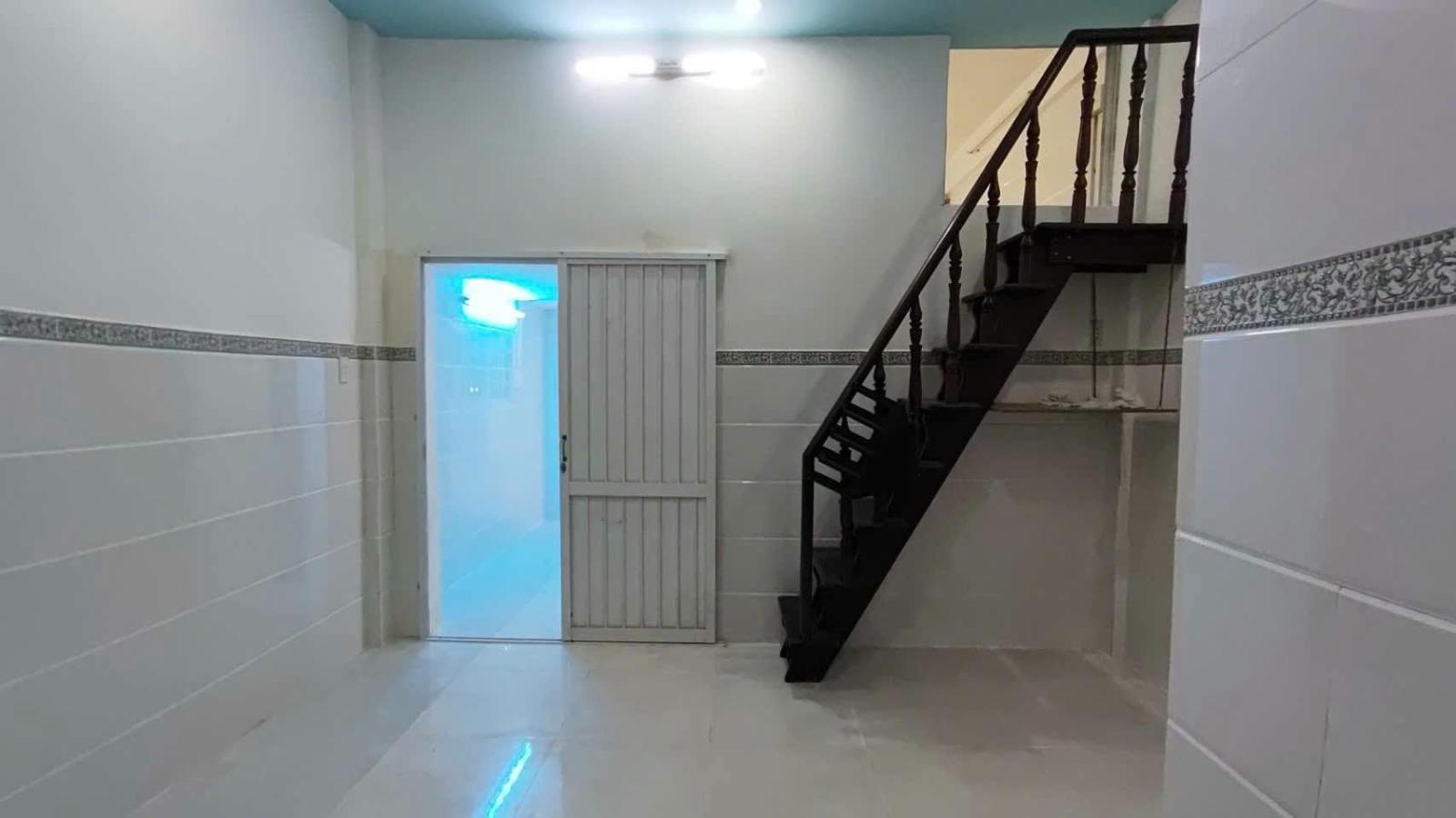 Bán căn hộ Trần Hữu Trang, DT 41m2, 2 phòng ngủ, xung quanh nhiều tiện ích trường, chợ 16010615