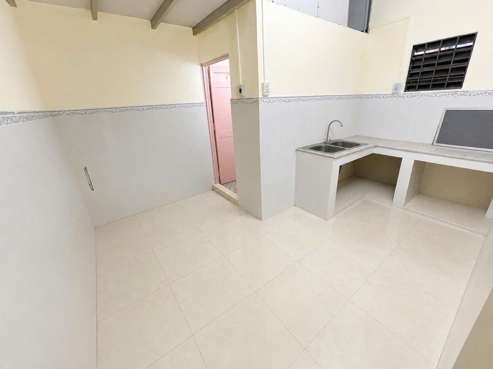 BÁN NHÀ GẦN HÀ HUY GIÁP – GẦN 70M² – Ô TÔ TỚI ĐẤT – CHỈ 3 TỶ 16010618