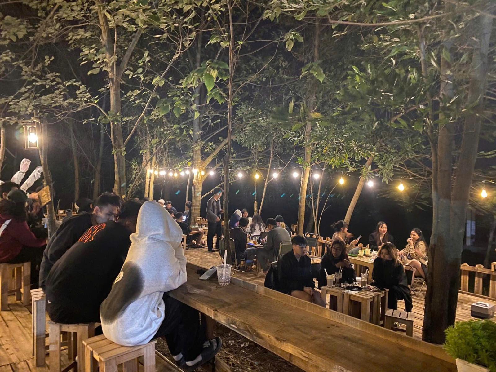 SỞ HỮU NGAY MỘT QUÁN CÀ PHÊ ĐANG VẬN HÀNH TẠI HÒA LẠC - CHỈ HƠN 100 TRIỆU  Vị trí tại Khu CNC Hòa 16010647
