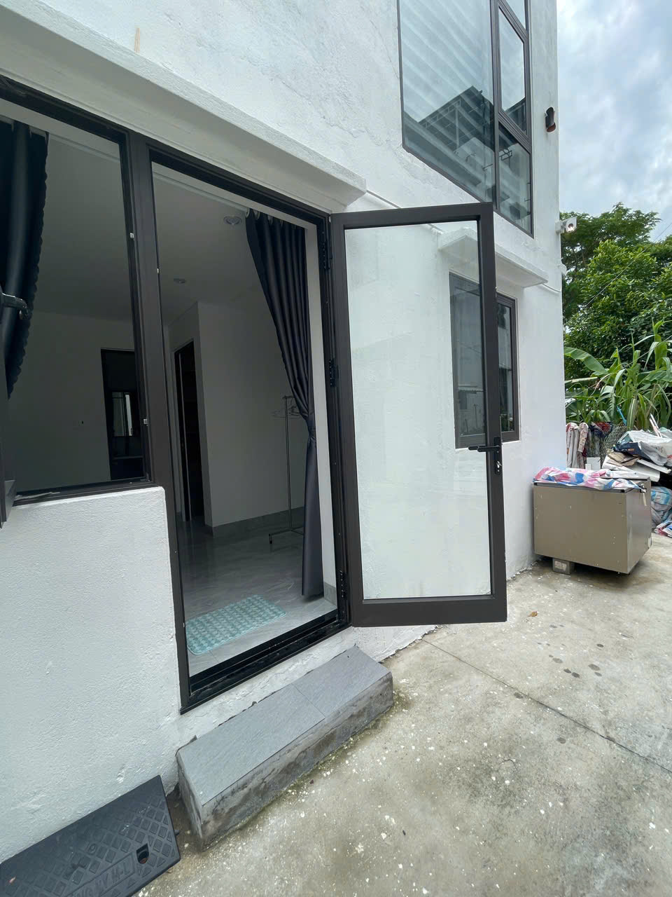 CHO THUÊ CĂN HỘ CAO CẤP MỚI 100% – TẦNG TRỆT, LỐI ĐI RIÊNG – GẦN SÔNG, GẦN BIỂN 16010678