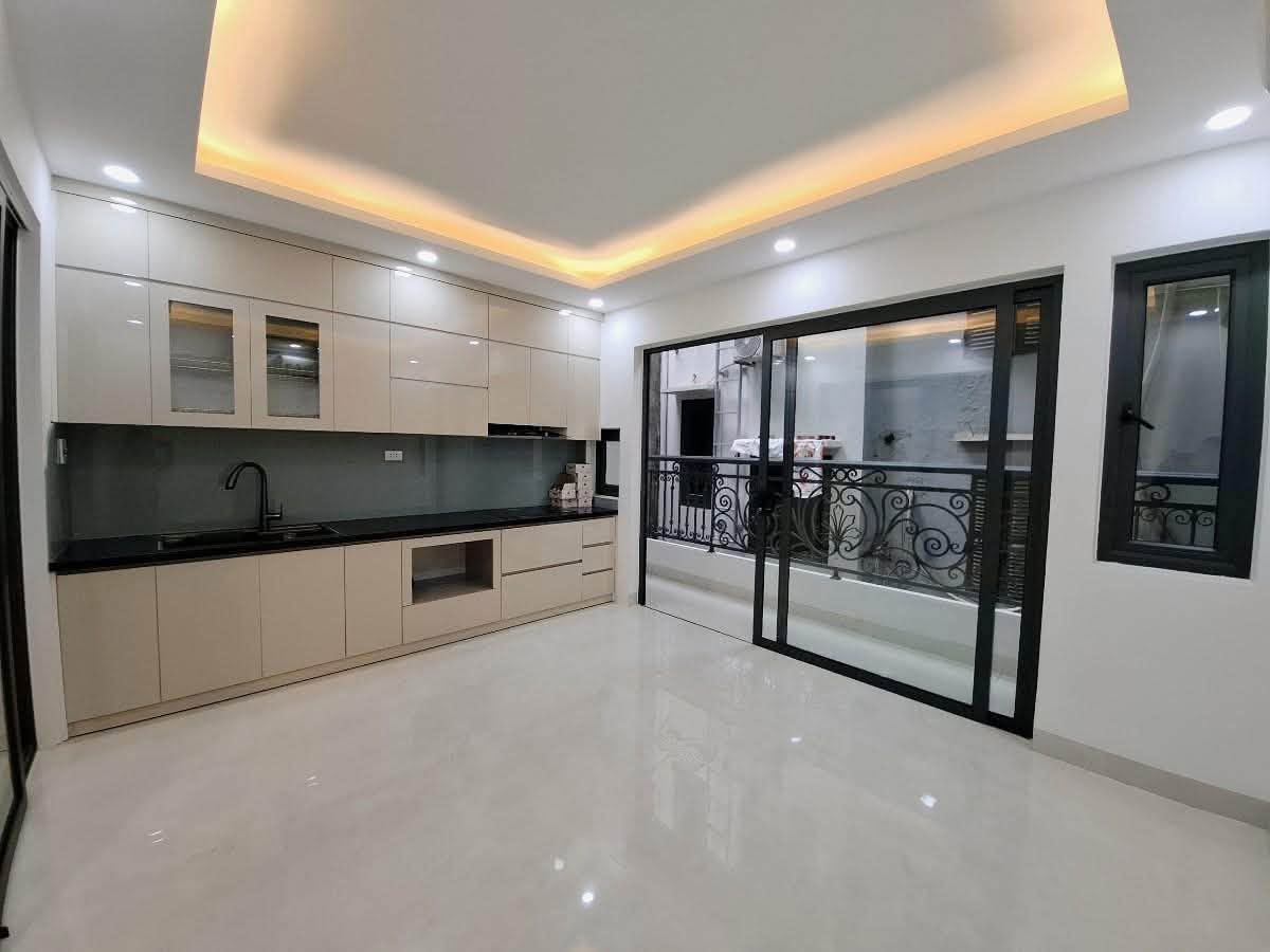 NHÀ ĐẸP BA ĐÌNH – 31M² – MT 5,2M – 6 TẦNG – FULL NỘI THẤT – GẦN Ô TÔ TRÁNH – KINH DOANH NHỎ 16010686