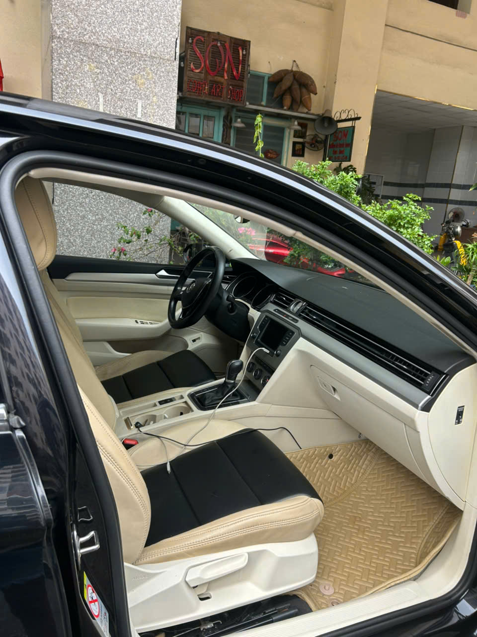 Chỉ 370 triệu sở hữu Volkswagen Passat Đức – Đăng ký 2018, 1 đời chủ, nội thất zin 16010691