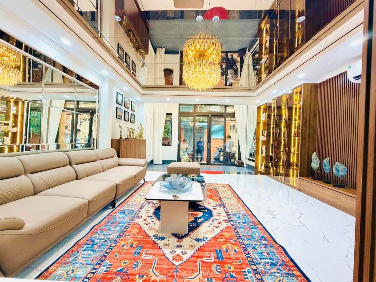 NHÀ ĐẸP XUẤT SẮC LA THÀNH – 59M² – MT 5M – 6 TẦNG – THANG MÁY NHẬP – FULL NỘI THẤT CAO CẤP 16010697