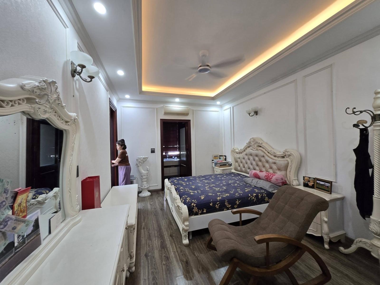 🔥 BIỆT THỰ LÔ GÓC KĐT MỚI TRUNG VĂN – 124M² – MT 14M – 5 TẦNG – THANG MÁY – FULL NỘI THẤT – Ô TÔ 16010721