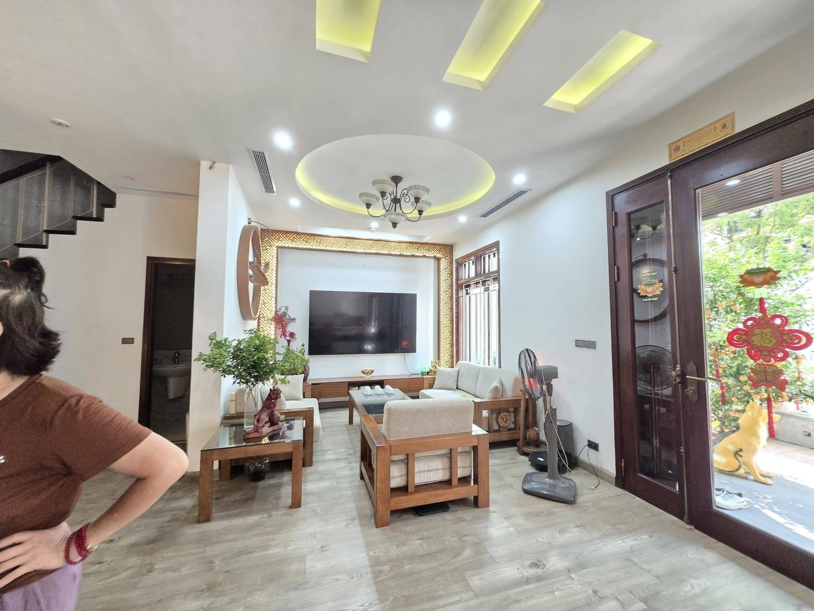 🔥 BIỆT THỰ LÔ GÓC KĐT MỚI TRUNG VĂN – 124M² – MT 14M – 5 TẦNG – THANG MÁY – FULL NỘI THẤT – Ô TÔ 16010721