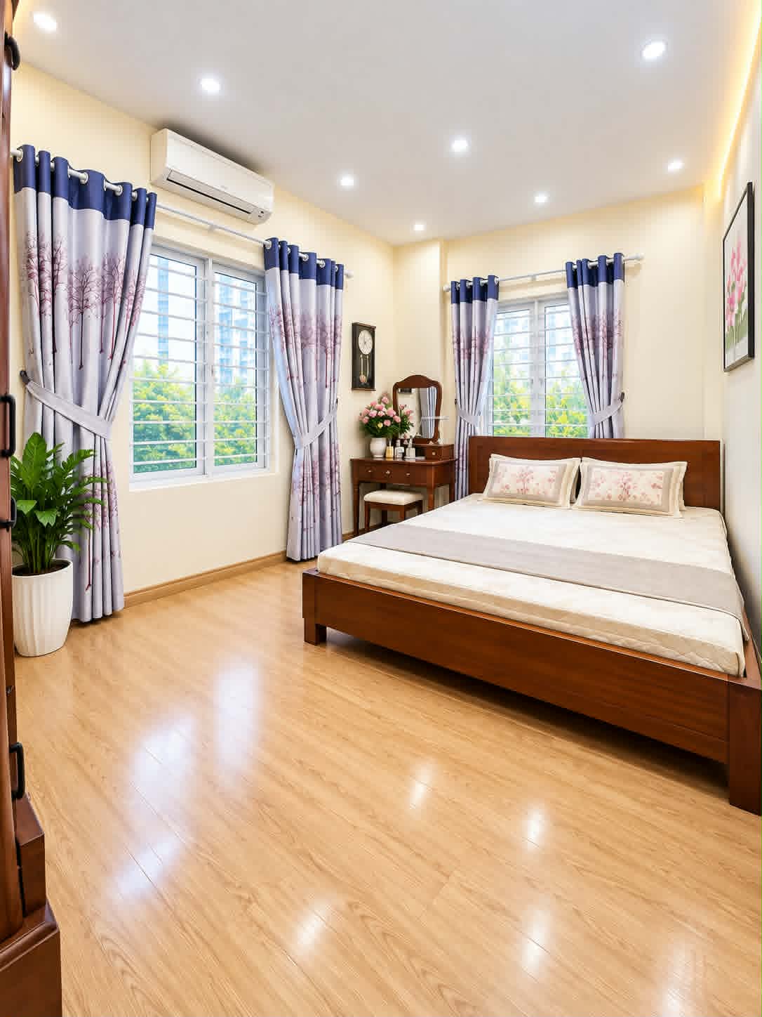 GIẢM SỐC NHÀ VĨNH PHÚC TT BA ĐÌNH GIÁP RANH TÂY HỒ , CẦU GIẤY FULL NỘI THẤT 45M X 5 TẦNG MT 4,5M NHỈNH 11 TỶ   16010763