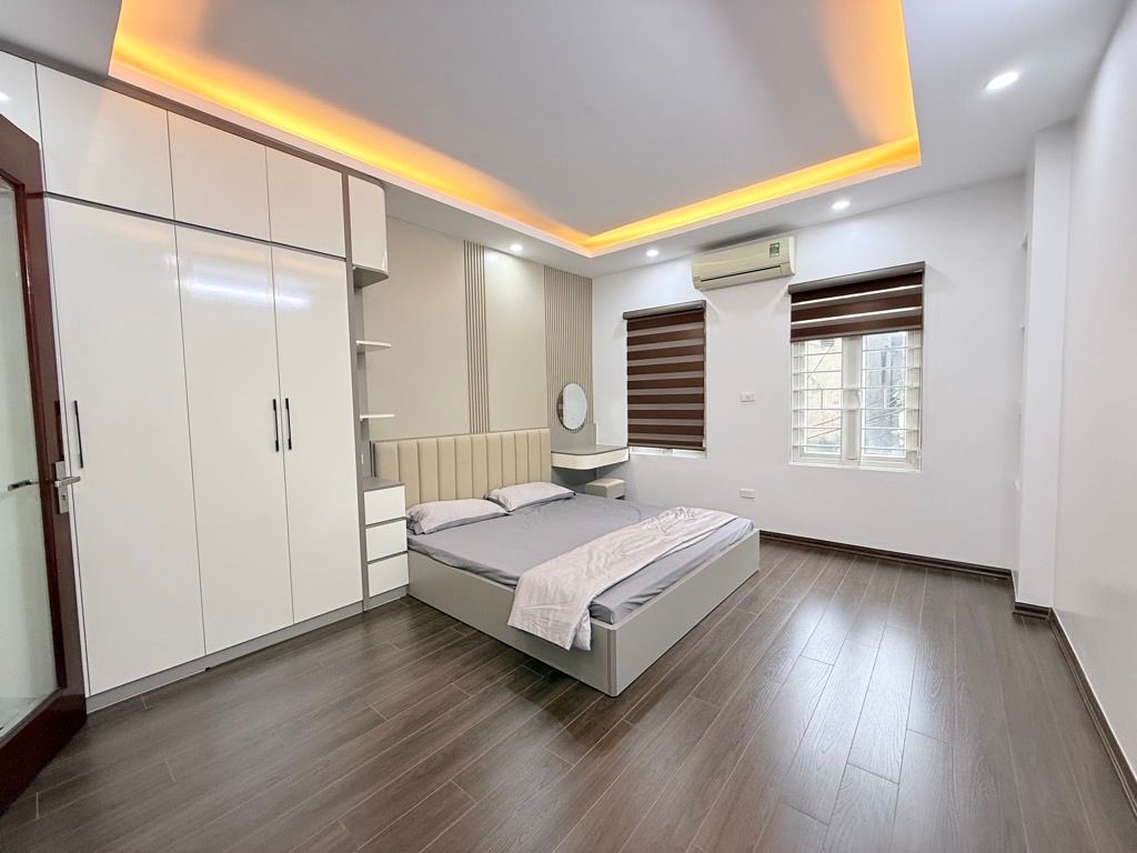 sở hữu ngay nhà LINH ĐÀM đẳng cấp gần HỒ BÁU VẬT GIỮA LÒNG HÀ NỘI sát TRƯỜNG HỌC 7 tỷ35
 16010770