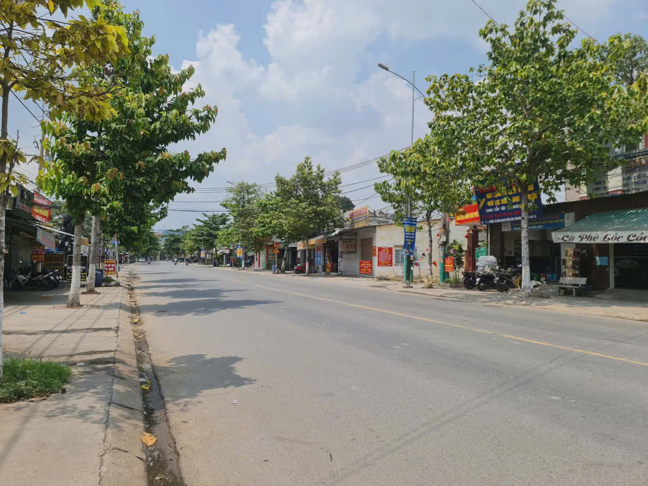 Bán nhà 3 Tầng MẶT TIỀN Kinh Doanh đa nghành, chỉ 30tr/m2,gần chợ Tân Long 16010812