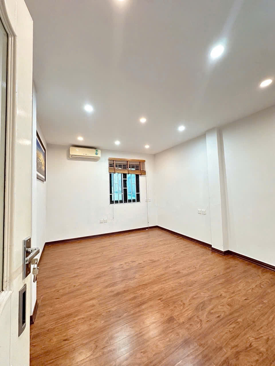 Nhà ngõ thông như phố – Hà Đông, ô tô ngủ trong nhà, giá giảm còn 9,6 tỷ 16010836