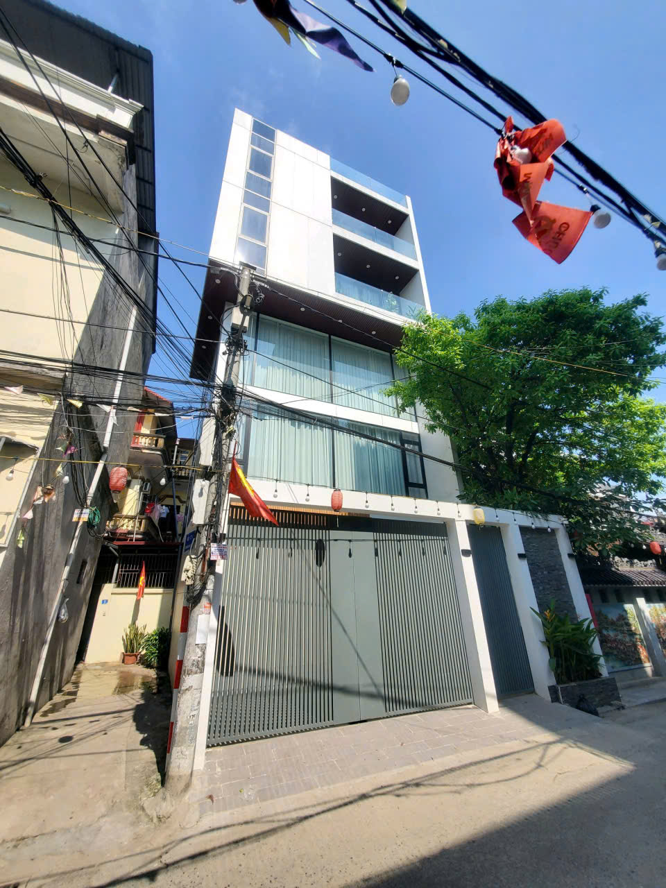 Bán nhà Bát Khối,Cổ Linh 6 tầng,106,mt7.8m oto tránh nhỉnh 28 tỷ 16010837
