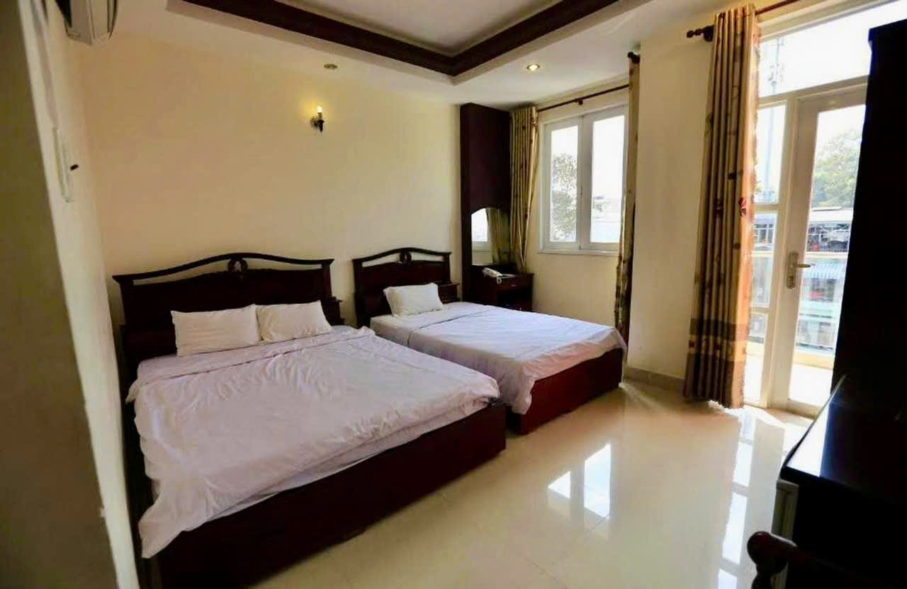 QUẬN 1: CHÍNH CHỦ 0938676685 BÁN TÒA NHÀ 10 TẦNG MẶT TIỀN ĐINH TIÊN HOÀNG, P.TÂN ĐỊNH- DT 155M2- 22 16010843