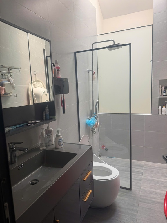 NHÀ VỊ TRÍ ĐẸP - CHÍNH CHỦ CẦN BÁN Căn Nhà Phường Tân Phú (Q.9 cũ)Thành phố Thủ Đức, TP.Hồ Chí Minh. 16010850